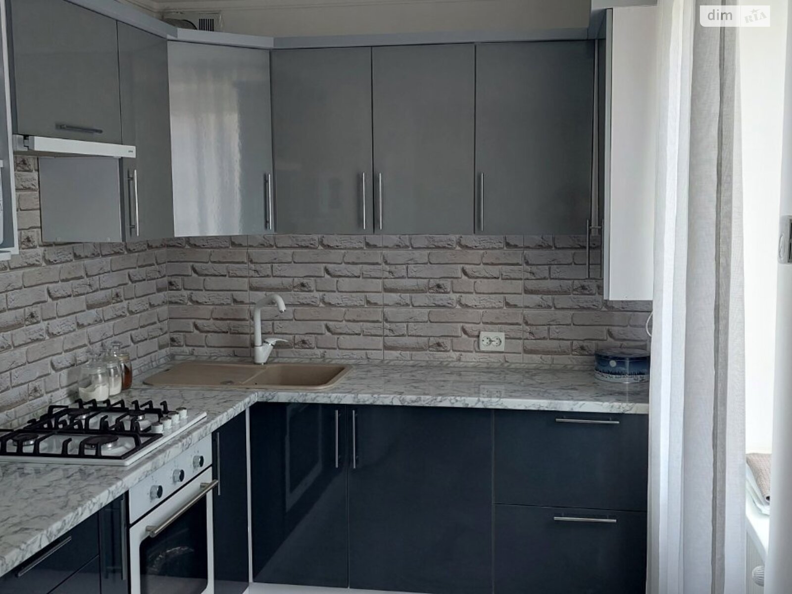 Продажа трехкомнатной квартиры в Черткове, на ул. Сичинского, район Кадуб фото 1 Продажа трехкомнатной квартиры в Черткове, на ул. Сичинского, район Кадуб фото 1