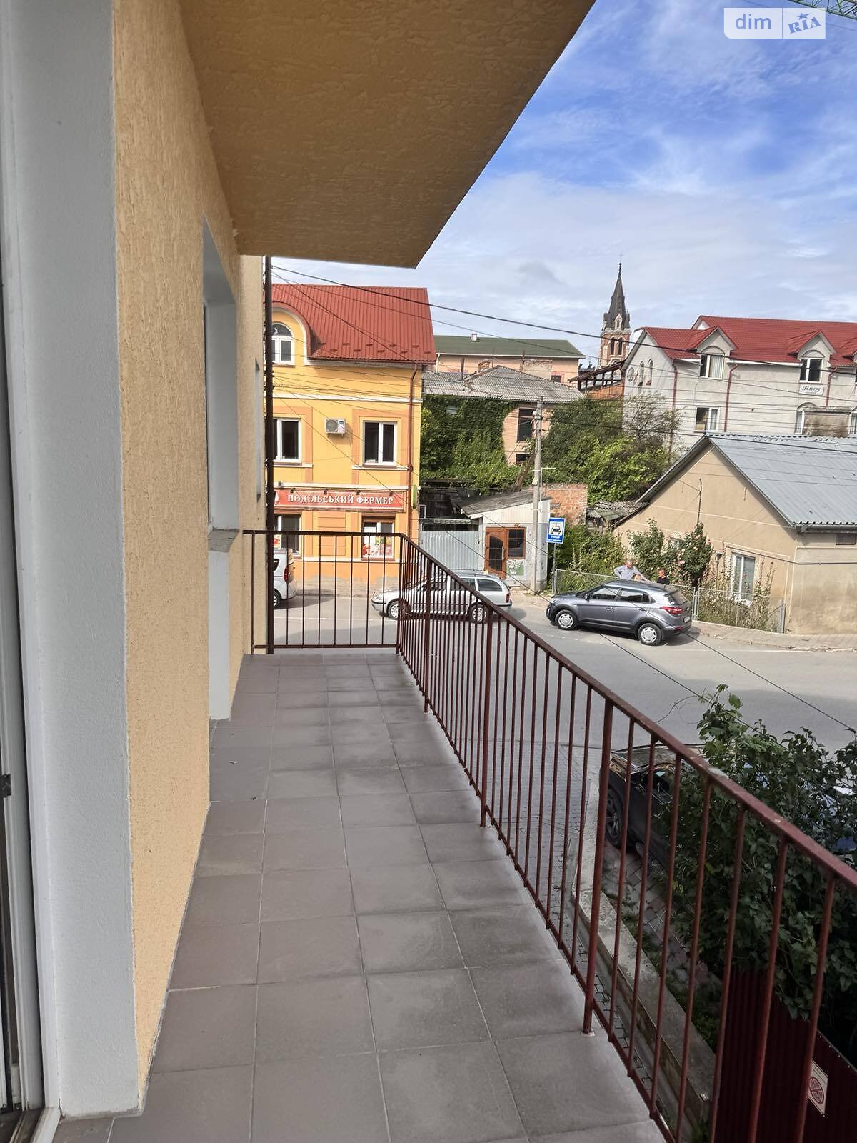 Продажа четырехкомнатной квартиры в Черткове, на ул. Гончара 9А, район Центр фото 1