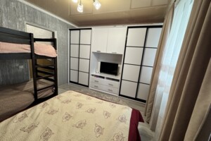 Продаж двокімнатної квартири в Чорткові, на вул. Коновальця 8, район Центр фото 2