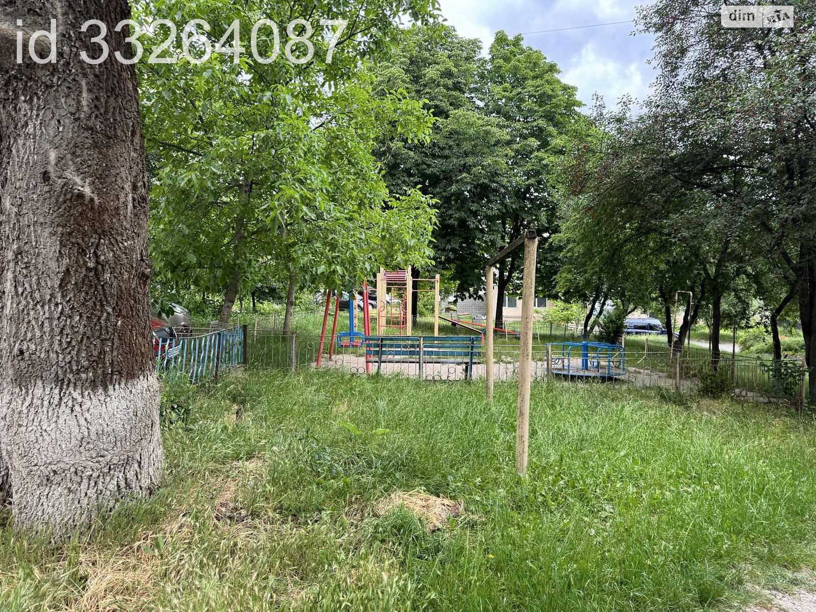 Продаж двокімнатної квартири в Чорткові, на вул. Коновальця 8, район Центр фото 1 Продаж двокімнатної квартири в Чорткові, на вул. Коновальця 8, район Центр фото 1