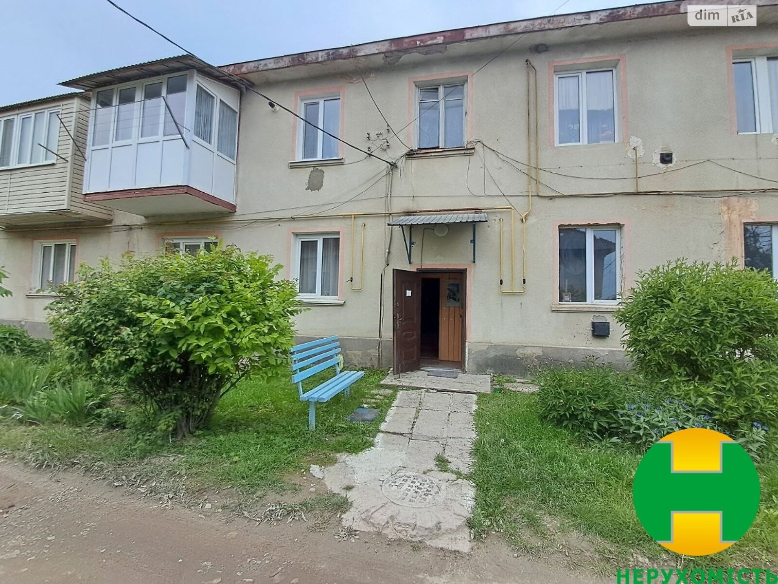 Продаж двокімнатної квартири в Чорткові, на вул. Незалежності, район Центр фото 1 Продаж двокімнатної квартири в Чорткові, на вул. Незалежності, район Центр фото 1