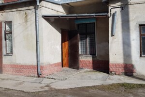 Продаж двокімнатної квартири в Чорткові, на вул. Степана Бандери, район Центр фото 2