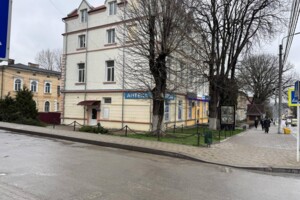Продажа трехкомнатной квартиры в Черткове, на ул. Степана Бандеры 54А, район Центр фото 2