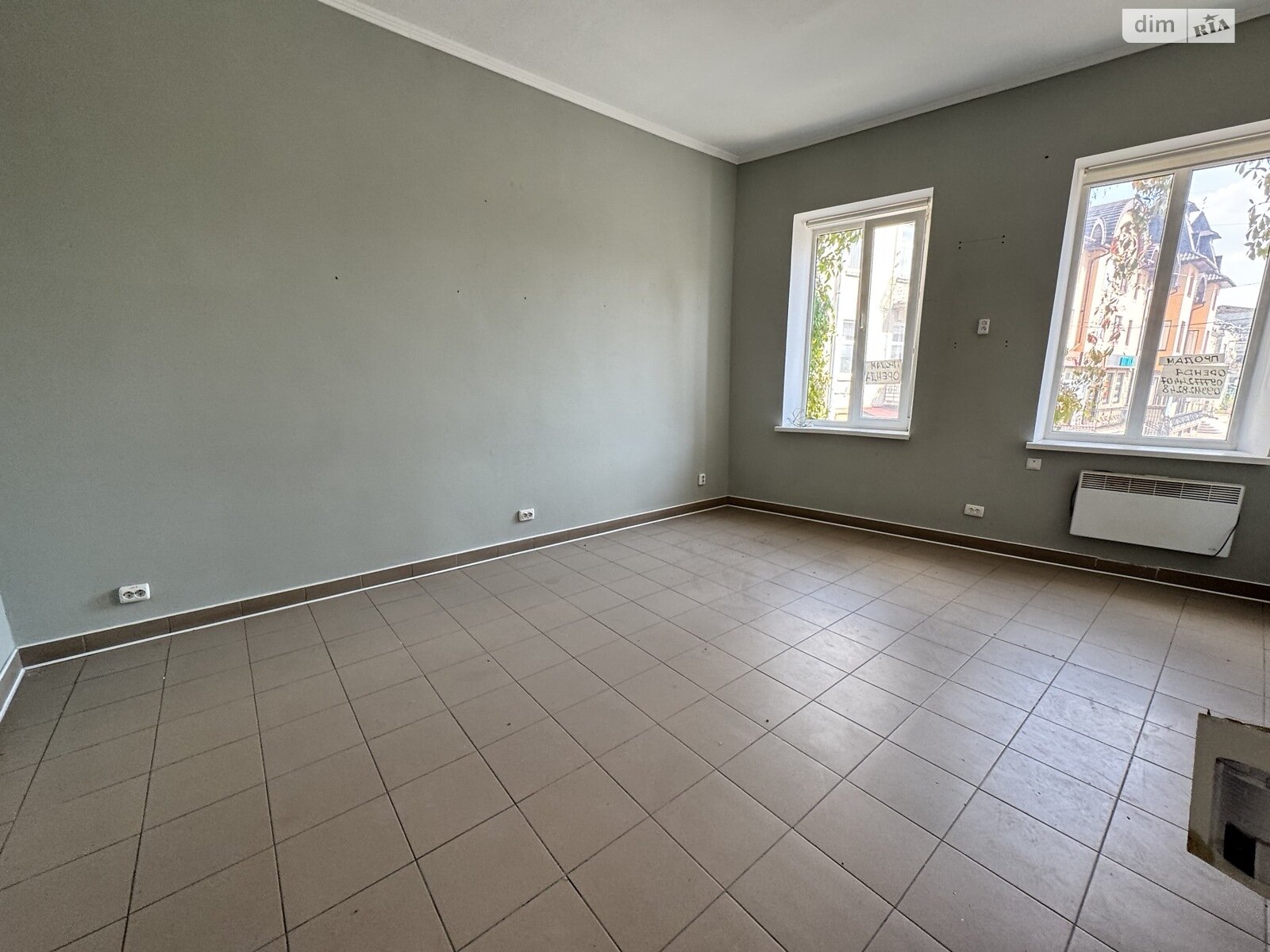 Продаж двокімнатної квартири в Чорткові, на вул. Степана Бандери 2, район Центр фото 1