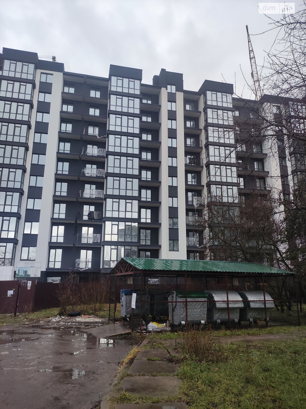 Продажа трехкомнатной квартиры в Червонограде, на ул. Клюсовская 28, район Червоноград фото 1