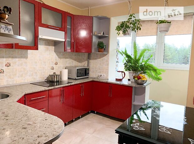 Продажа трехкомнатной квартиры в Чигирине, на Енергетиков 13, район Чигирин фото 1 Продажа трехкомнатной квартиры в Чигирине, на Енергетиков 13, район Чигирин фото 1
