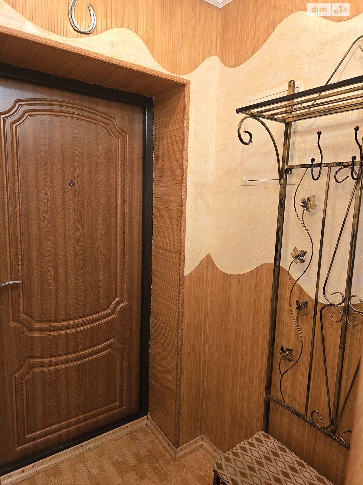 Продаж двокімнатної квартири в Чопі, на вул. Йосипа Бокшая, район Чоп фото 1 Продаж двокімнатної квартири в Чопі, на вул. Йосипа Бокшая, район Чоп фото 1