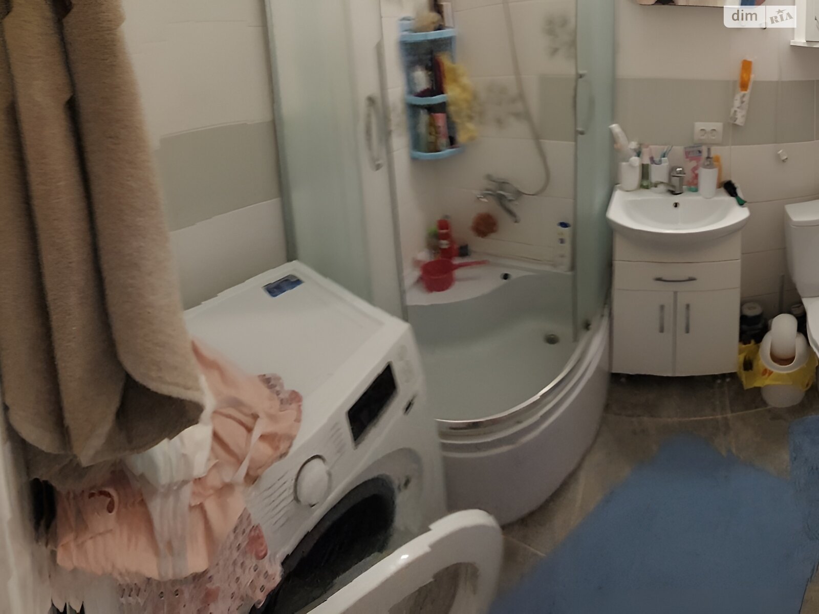 Продаж двокімнатної квартири в Чопі, на вул. Латорицька 5, район Чоп фото 1 Продаж двокімнатної квартири в Чопі, на вул. Латорицька 5, район Чоп фото 1
