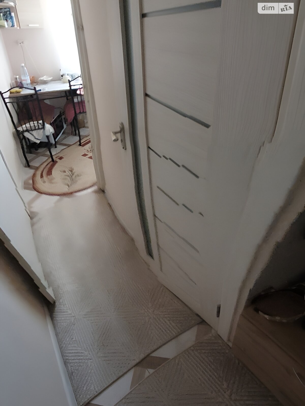 Продаж двокімнатної квартири в Чопі, на вул. Латорицька 5, район Чоп фото 1 Продаж двокімнатної квартири в Чопі, на вул. Латорицька 5, район Чоп фото 1