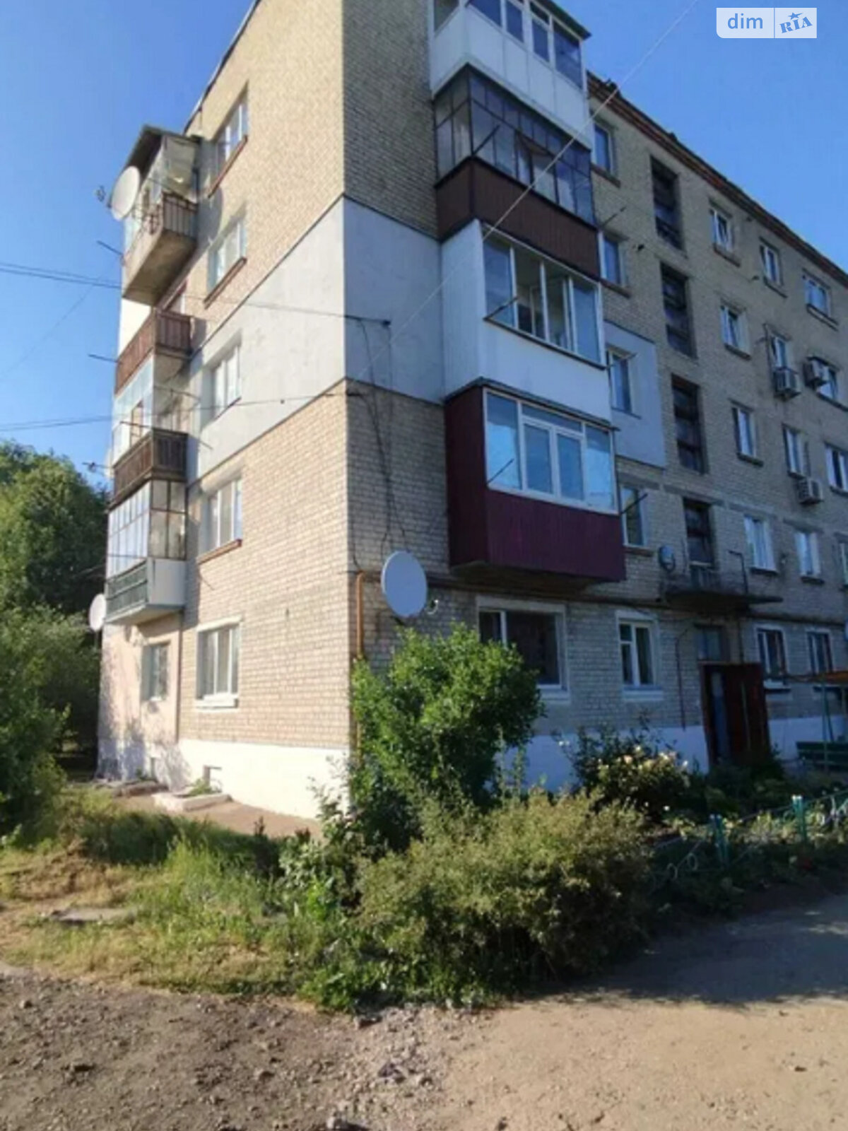 Продажа трехкомнатной квартиры в Есхаре, на ул. Литвинова, фото 1 Продажа трехкомнатной квартиры в Есхаре, на ул. Литвинова, фото 1