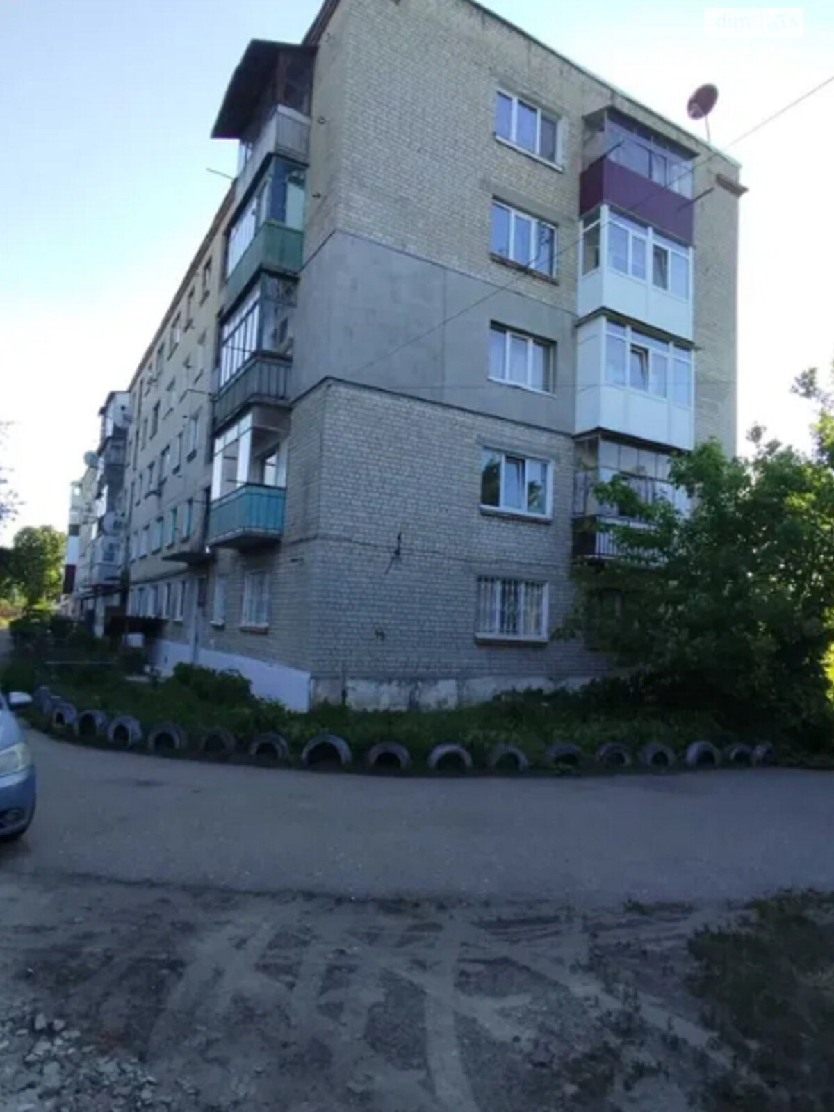 Продажа трехкомнатной квартиры в Есхаре, на ул. Литвинова, фото 1 Продажа трехкомнатной квартиры в Есхаре, на ул. Литвинова, фото 1