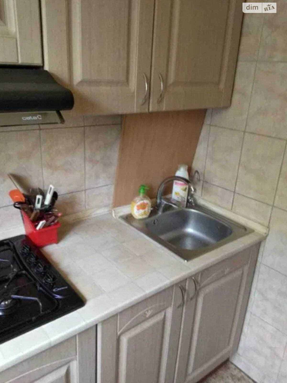 Продажа трехкомнатной квартиры в Есхаре, на ул. Литвинова, фото 1 Продажа трехкомнатной квартиры в Есхаре, на ул. Литвинова, фото 1