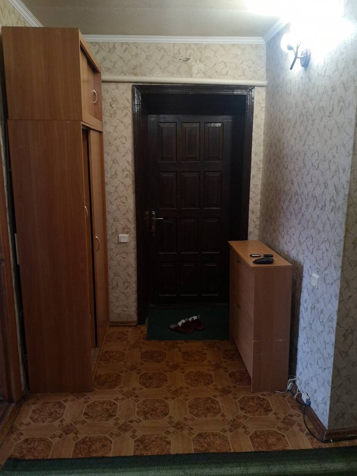 Продажа трехкомнатной квартиры в Чутове, на ул. Незалежности 9, кв. 4, фото 1