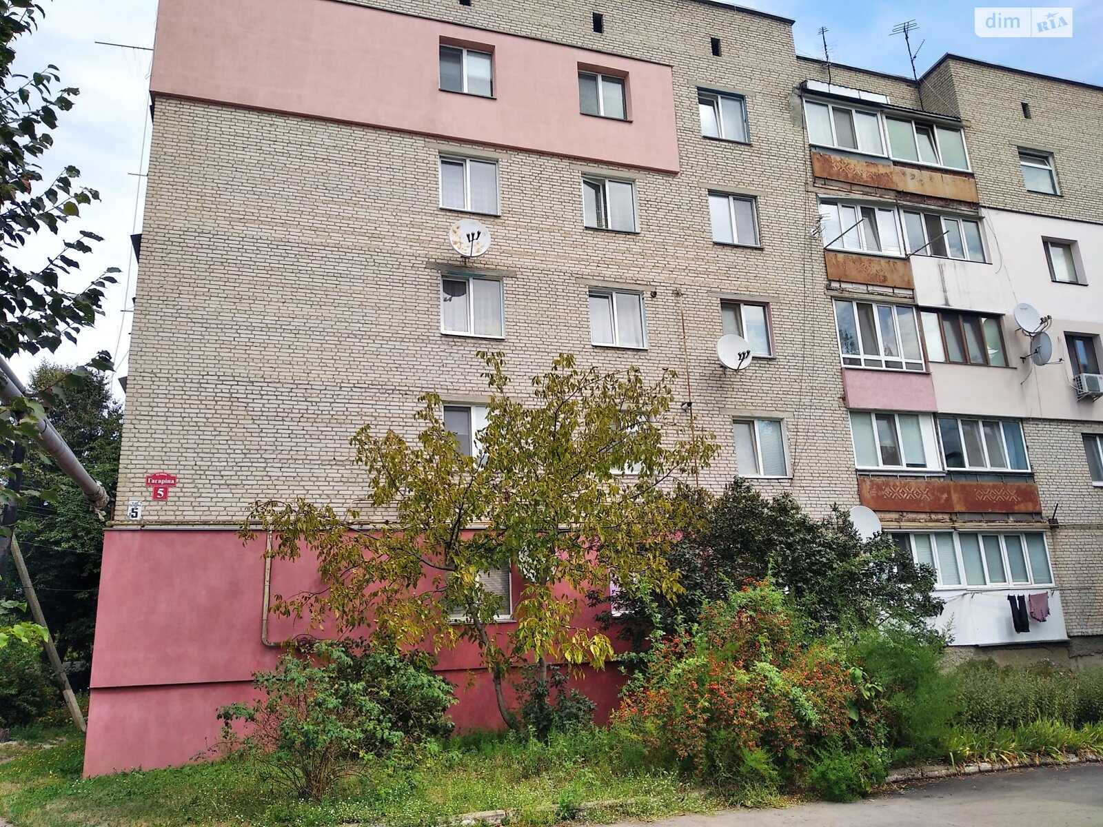 Продаж двокімнатної квартири в Десні, на вул. Лесі Українки, фото 1 Продаж двокімнатної квартири в Десні, на вул. Лесі Українки, фото 1