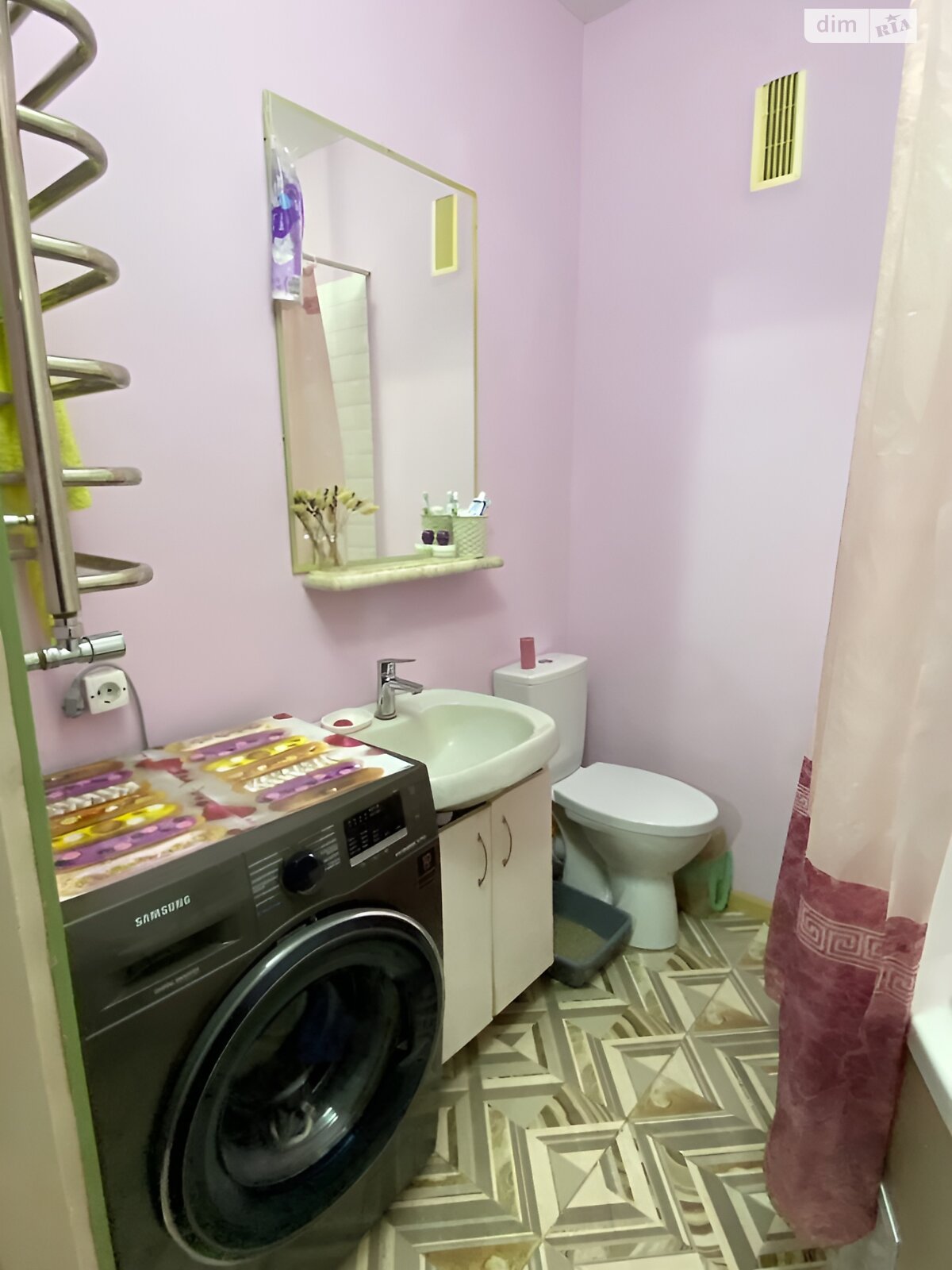 Продаж однокімнатної квартири в Дмитрівці, на вул. Молодіжна 12, фото 1 Продаж однокімнатної квартири в Дмитрівці, на вул. Молодіжна 12, фото 1