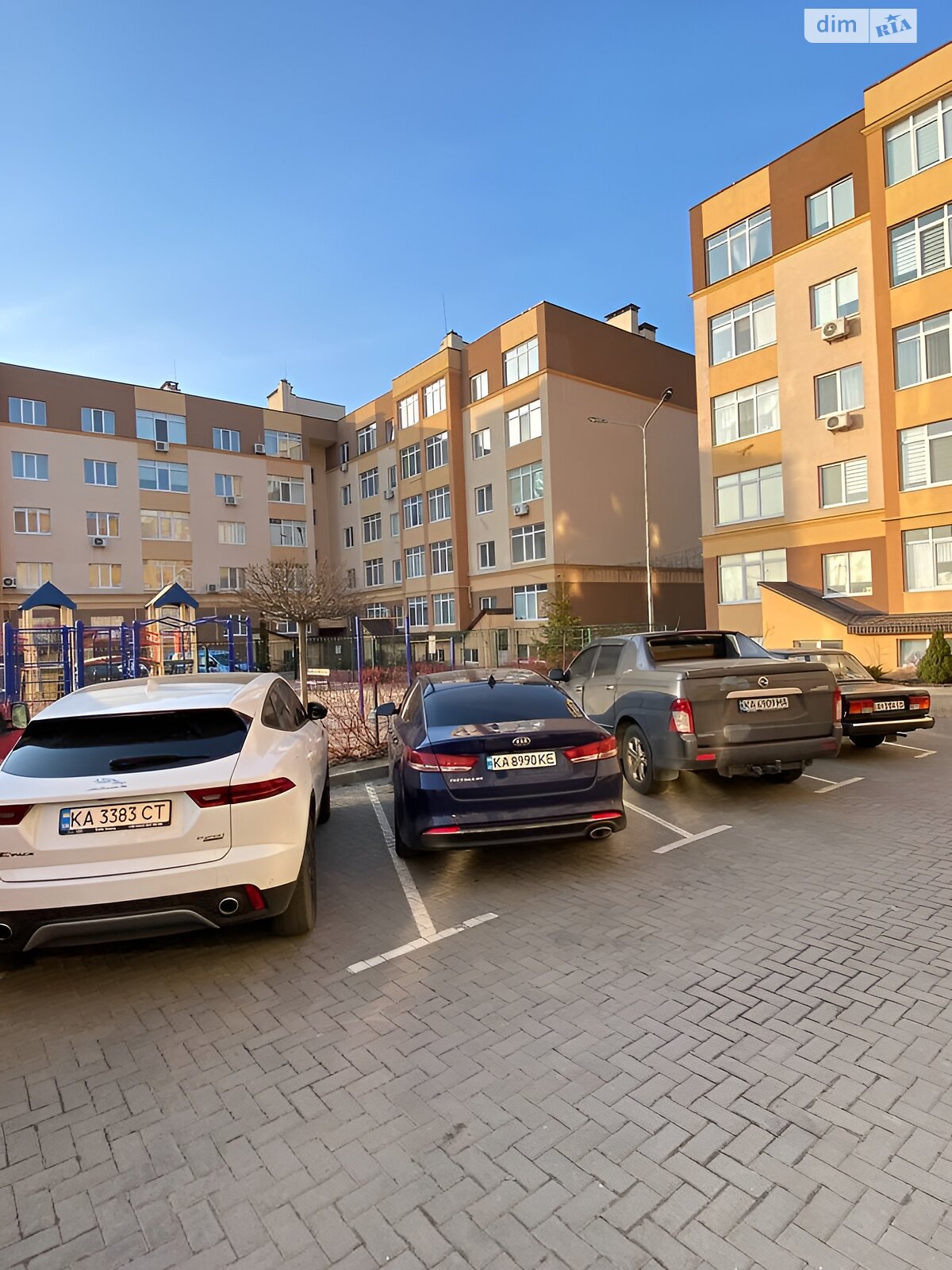 Продаж однокімнатної квартири в Дмитрівці, на вул. Молодіжна, фото 1 Продаж однокімнатної квартири в Дмитрівці, на вул. Молодіжна, фото 1