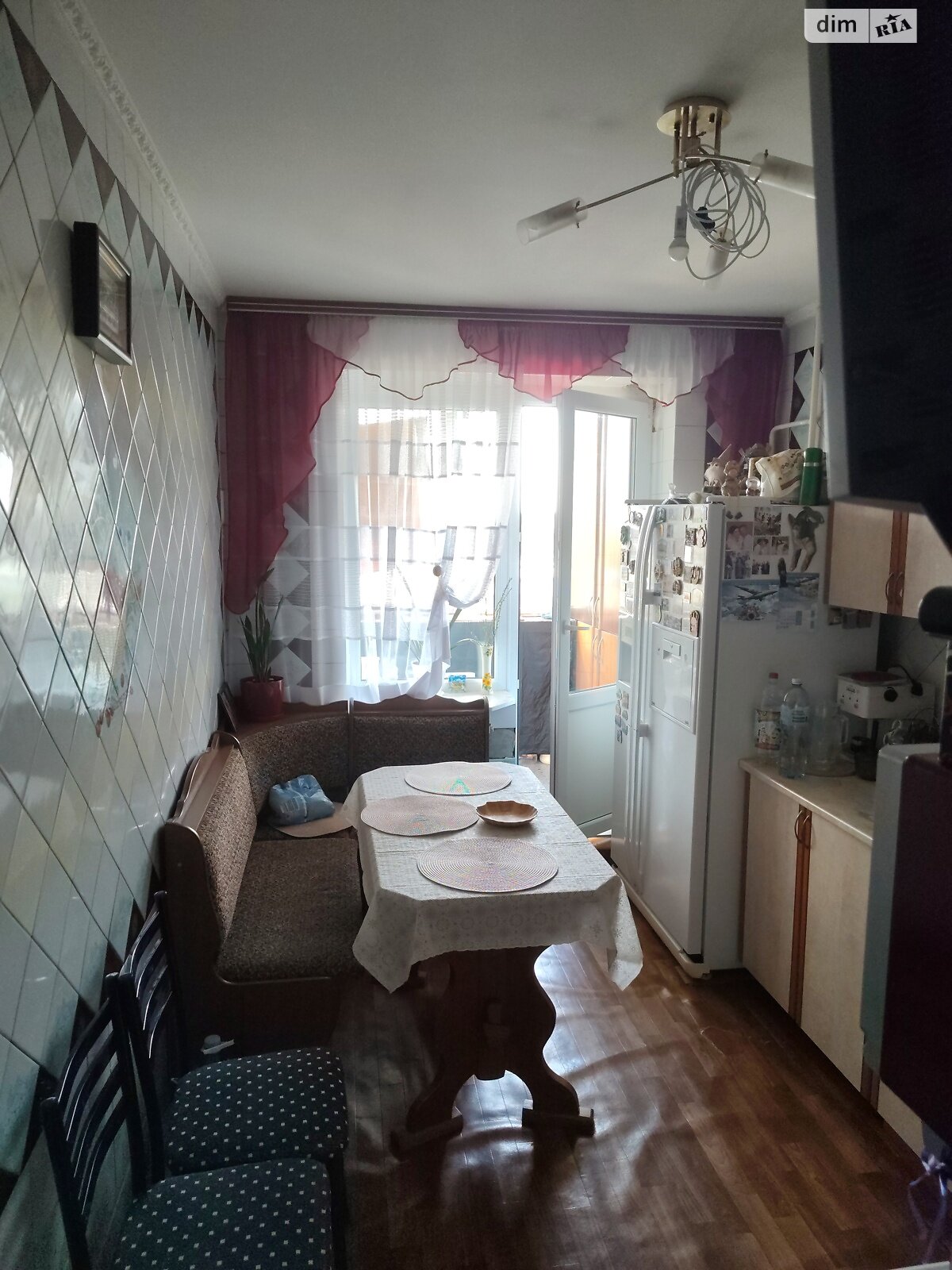 Продажа четырехкомнатной квартиры в Дмитровке, на ул. Садовая 8, кв. 16, фото 1 Продажа четырехкомнатной квартиры в Дмитровке, на ул. Садовая 8, кв. 16, фото 1