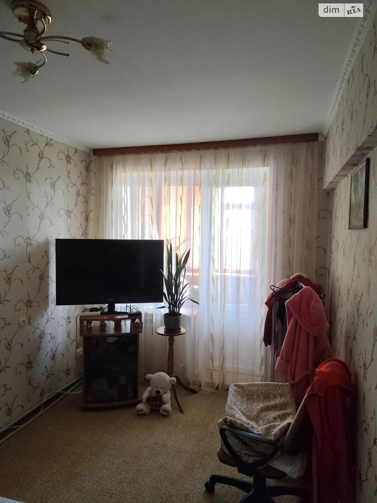 Продажа четырехкомнатной квартиры в Дмитровке, на ул. Садовая 8, кв. 16, фото 1 Продажа четырехкомнатной квартиры в Дмитровке, на ул. Садовая 8, кв. 16, фото 1