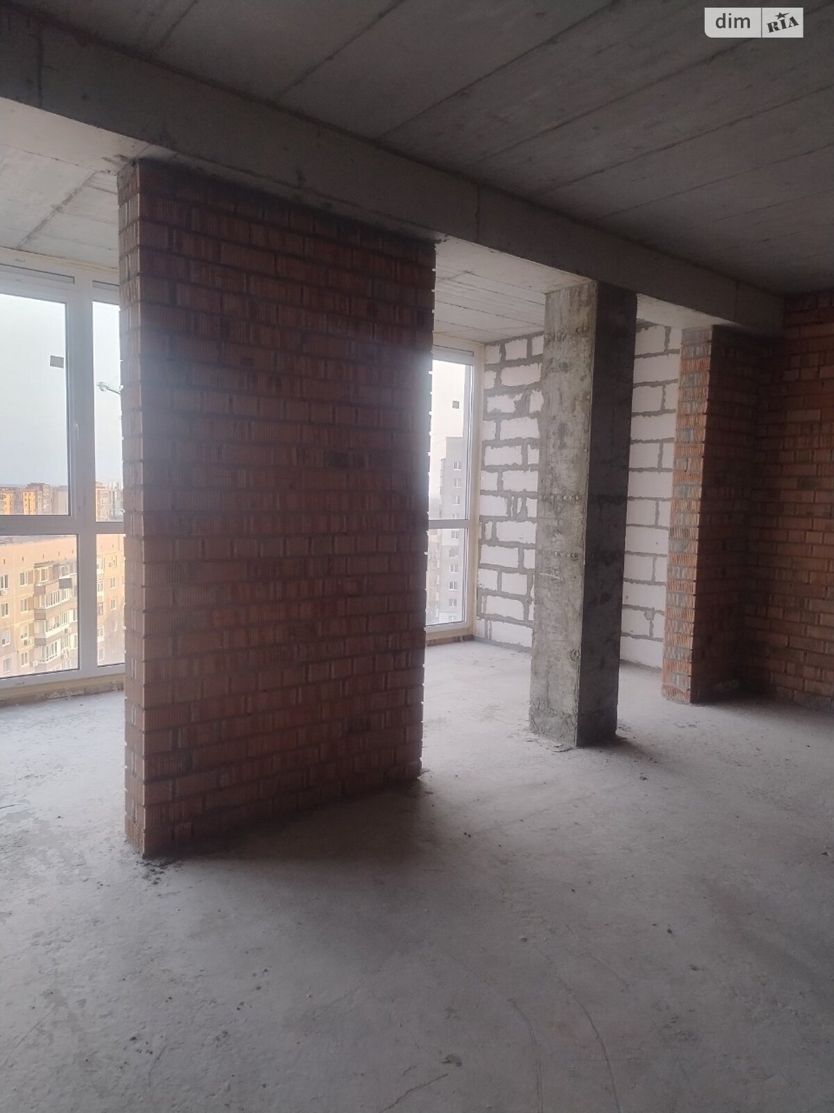 Продаж трикімнатної квартири в Дніпрі, на просп. Науки 112Б, район 1 травня фото 1 Продаж трикімнатної квартири в Дніпрі, на просп. Науки 112Б, район 1 травня фото 1