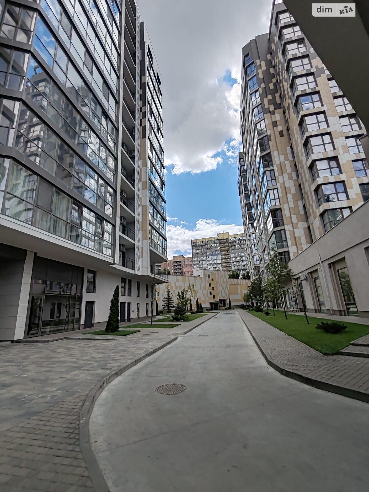 Продаж трикімнатної квартири в Дніпрі, на просп. Науки 112А, район 1 травня фото 1 Продаж трикімнатної квартири в Дніпрі, на просп. Науки 112А, район 1 травня фото 1
