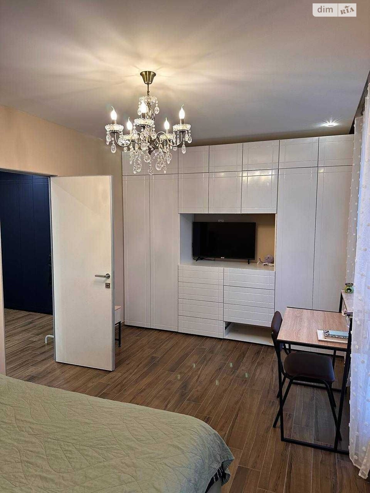 Продажа двухкомнатной квартиры в Днепре, на ул. Ольгерда Бочковского 24Б, район 1 мая фото 1 Продажа двухкомнатной квартиры в Днепре, на ул. Ольгерда Бочковского 24Б, район 1 мая фото 1