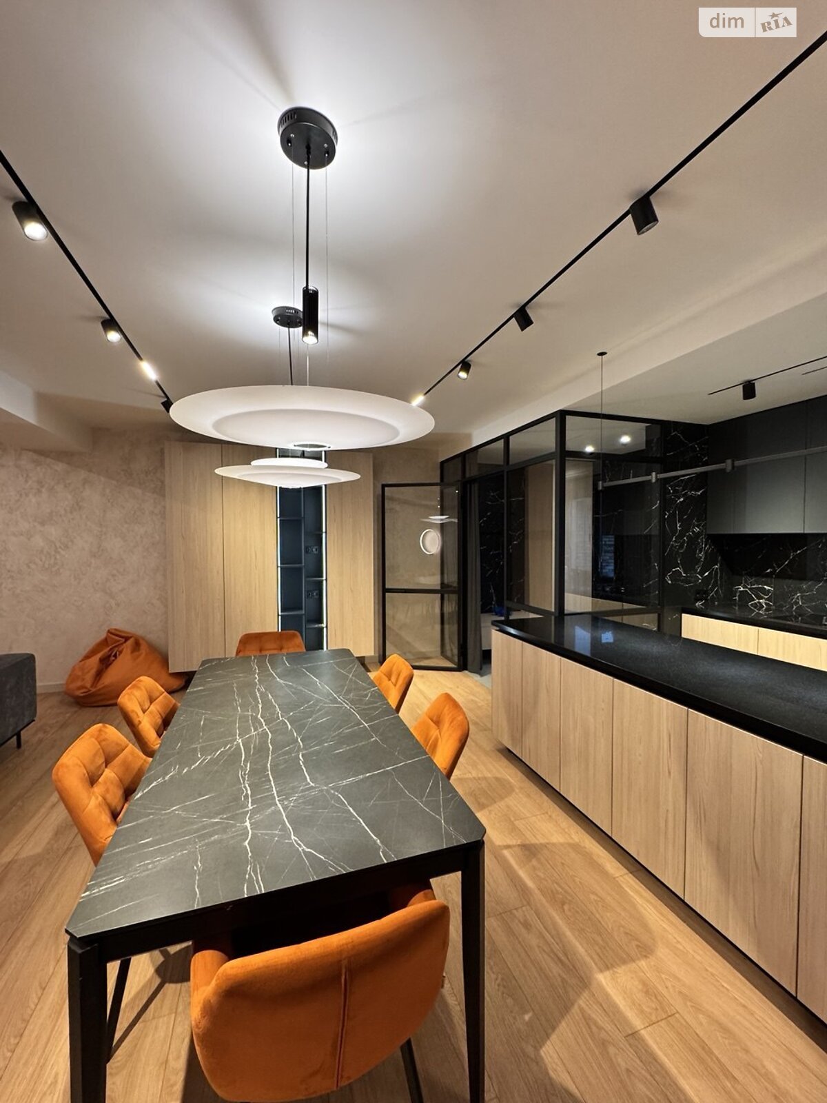 Продажа пятикомнатной квартиры в Днепре, на ул. Ольгерда Бочковского, район 1 мая фото 1