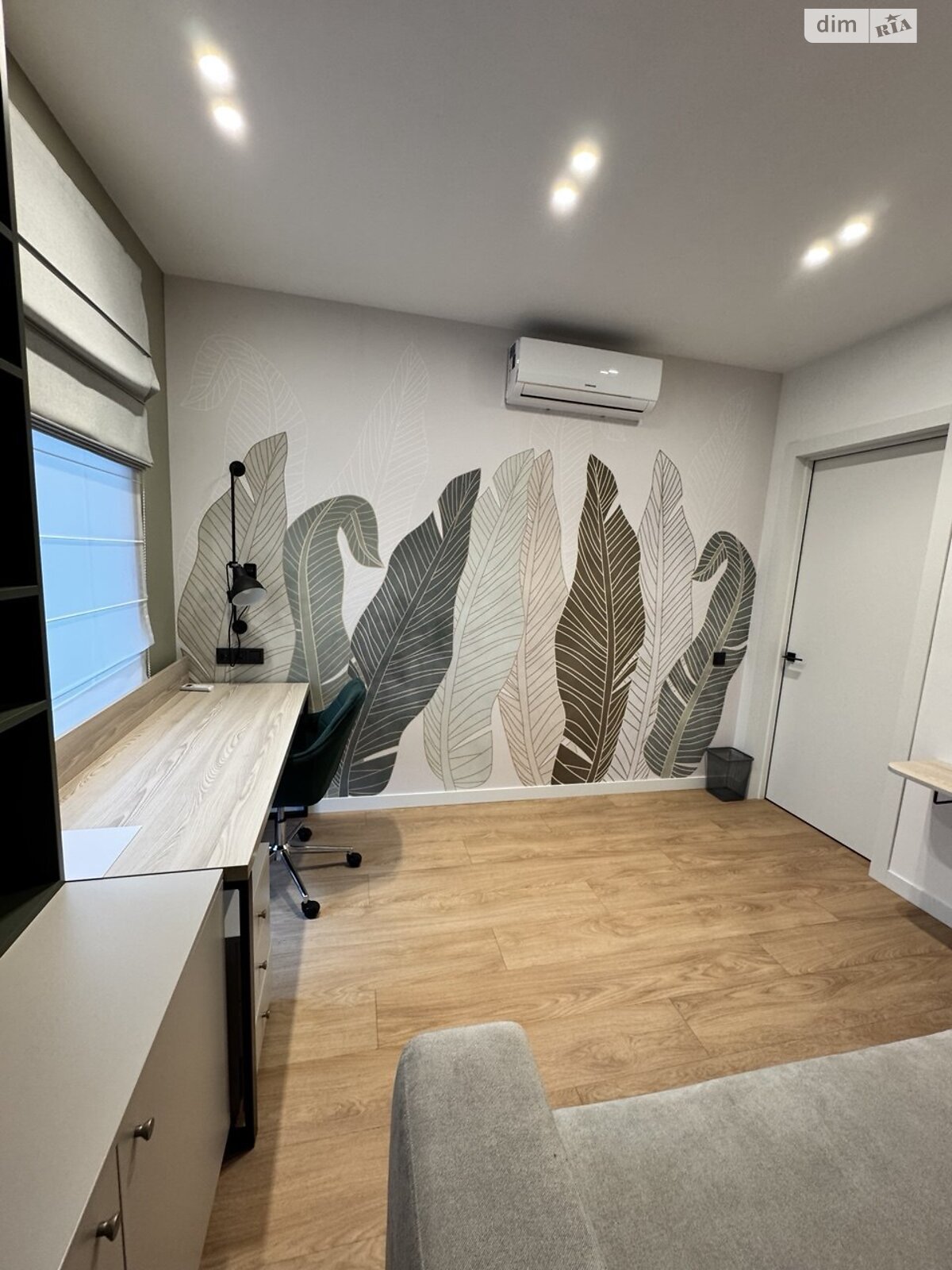 Продажа пятикомнатной квартиры в Днепре, на ул. Ольгерда Бочковского, район 1 мая фото 1