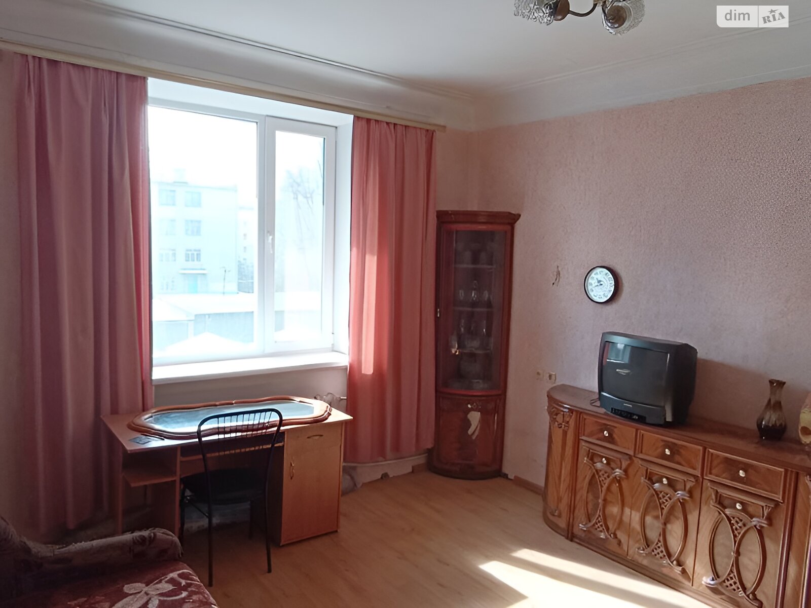 Продажа однокомнатной квартиры в Днепре, на ул. 152-й дивизии 2А, район 12 квартал фото 1 Продажа однокомнатной квартиры в Днепре, на ул. 152-й дивизии 2А, район 12 квартал фото 1