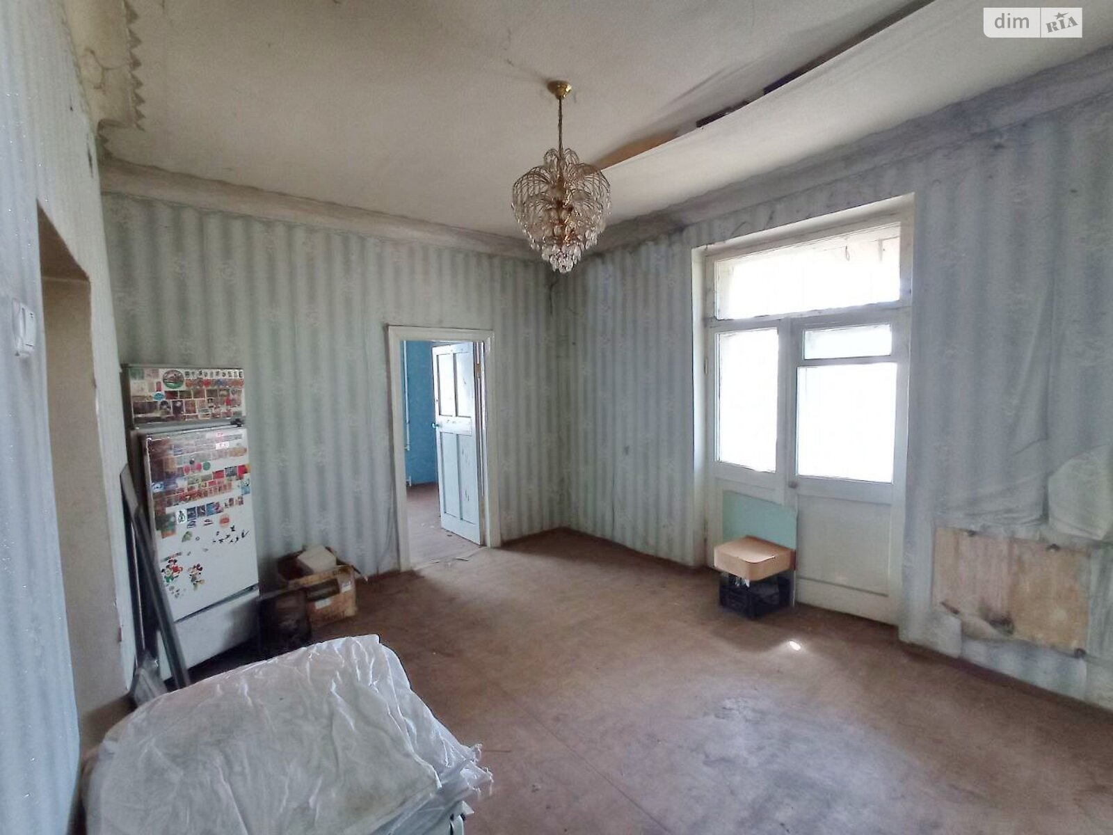 Продажа трехкомнатной квартиры в Днепре, на ул. 152-й дивизии, район 12 квартал фото 1 Продажа трехкомнатной квартиры в Днепре, на ул. 152-й дивизии, район 12 квартал фото 1
