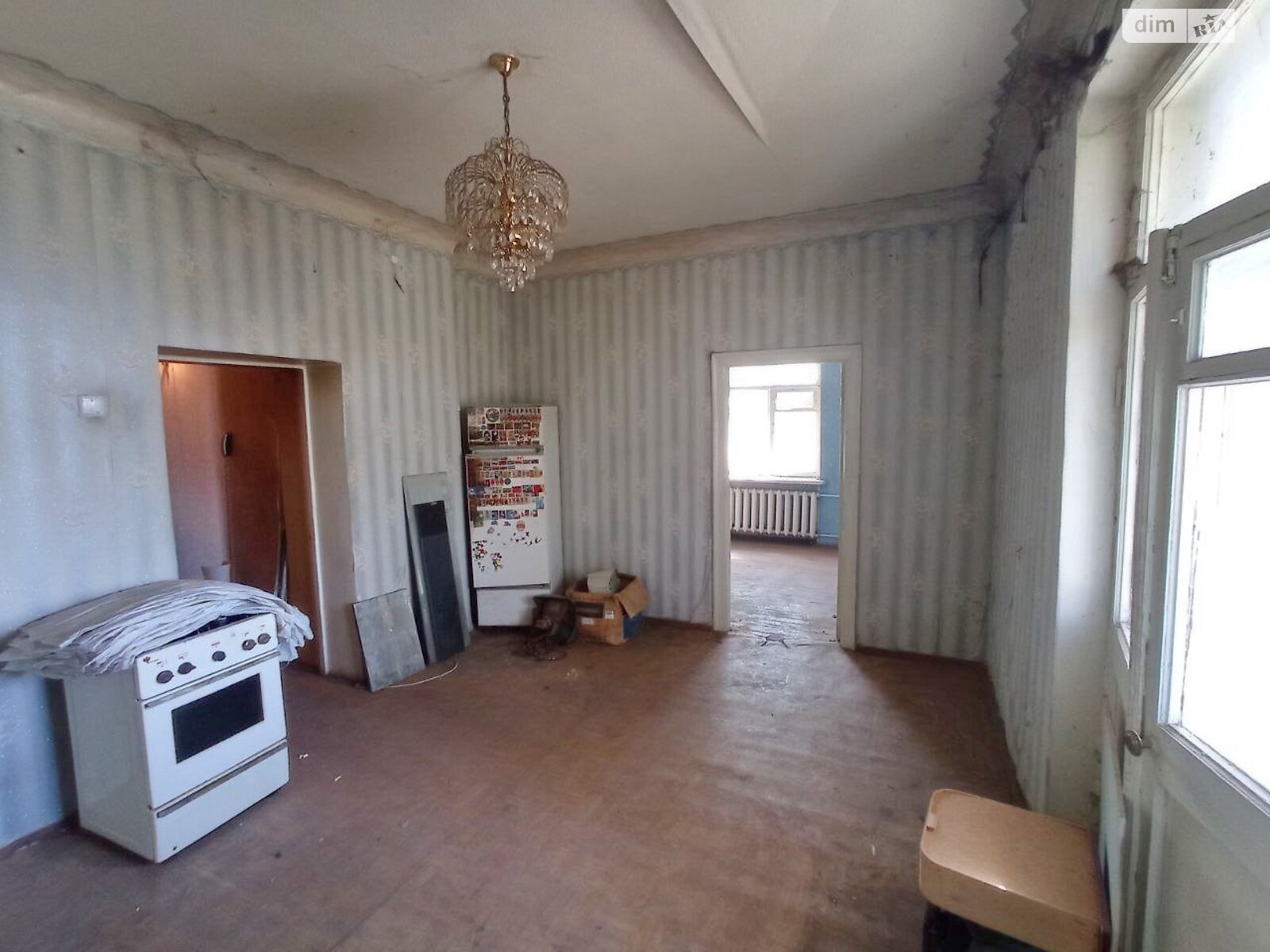 Продажа трехкомнатной квартиры в Днепре, на ул. 152-й дивизии, район 12 квартал фото 1 Продажа трехкомнатной квартиры в Днепре, на ул. 152-й дивизии, район 12 квартал фото 1