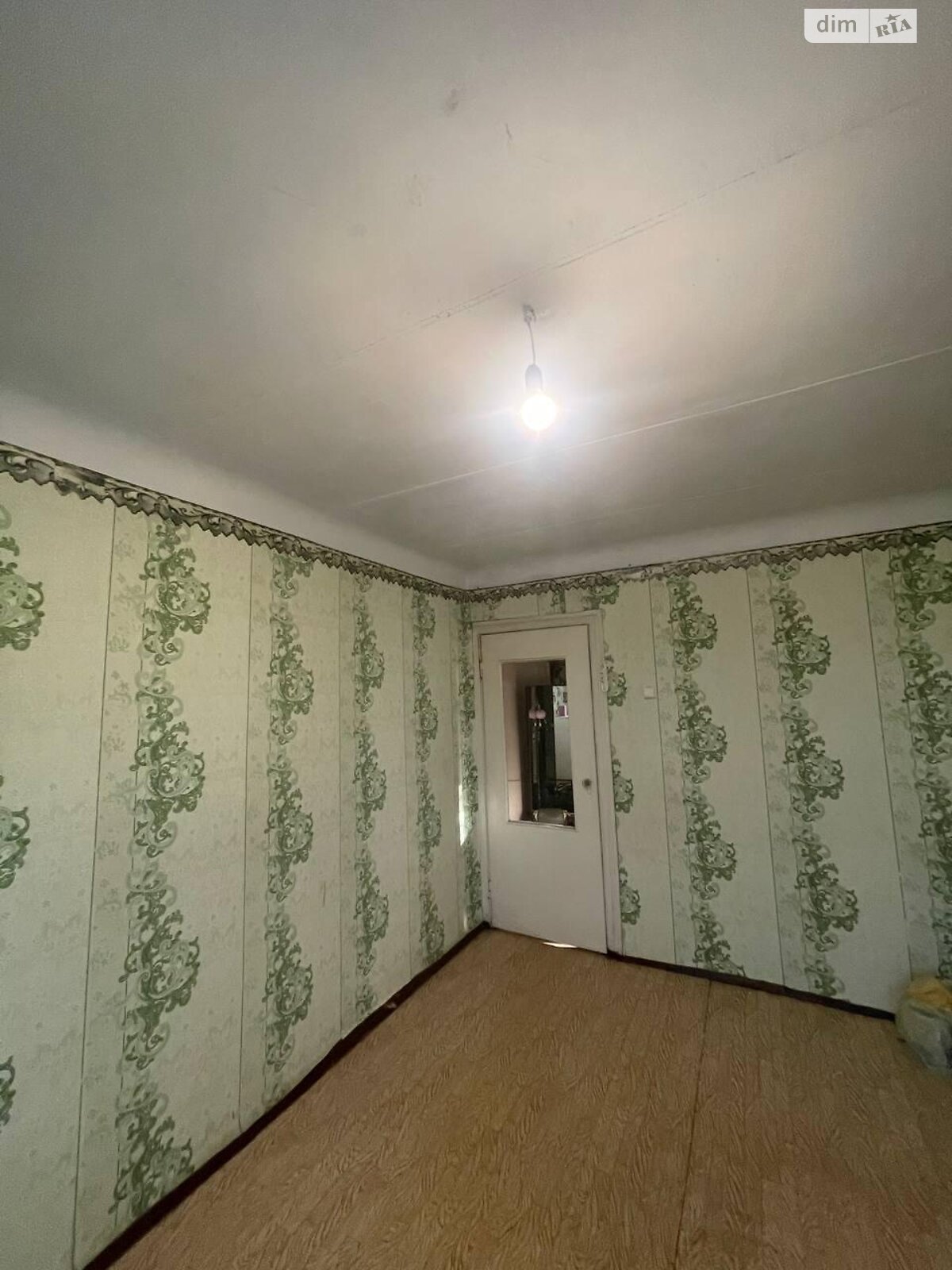 Продажа двухкомнатной квартиры в Днепре, на ул. Автостроя 8, район 12 квартал фото 1 Продажа двухкомнатной квартиры в Днепре, на ул. Автостроя 8, район 12 квартал фото 1