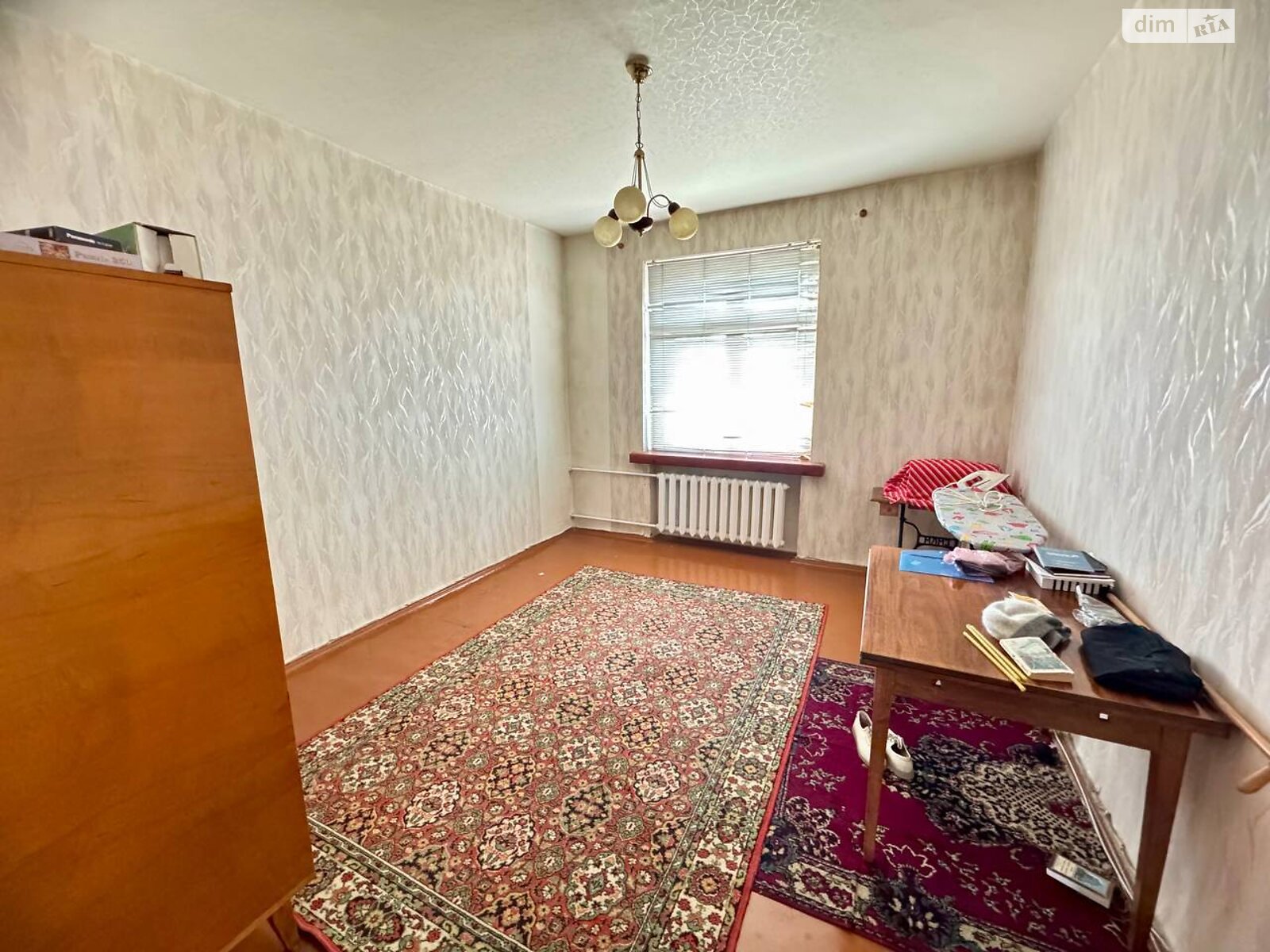 Продажа трехкомнатной квартиры в Днепре, на просп. Хмельницкого Богдана 109, район 12 квартал фото 1 Продажа трехкомнатной квартиры в Днепре, на просп. Хмельницкого Богдана 109, район 12 квартал фото 1