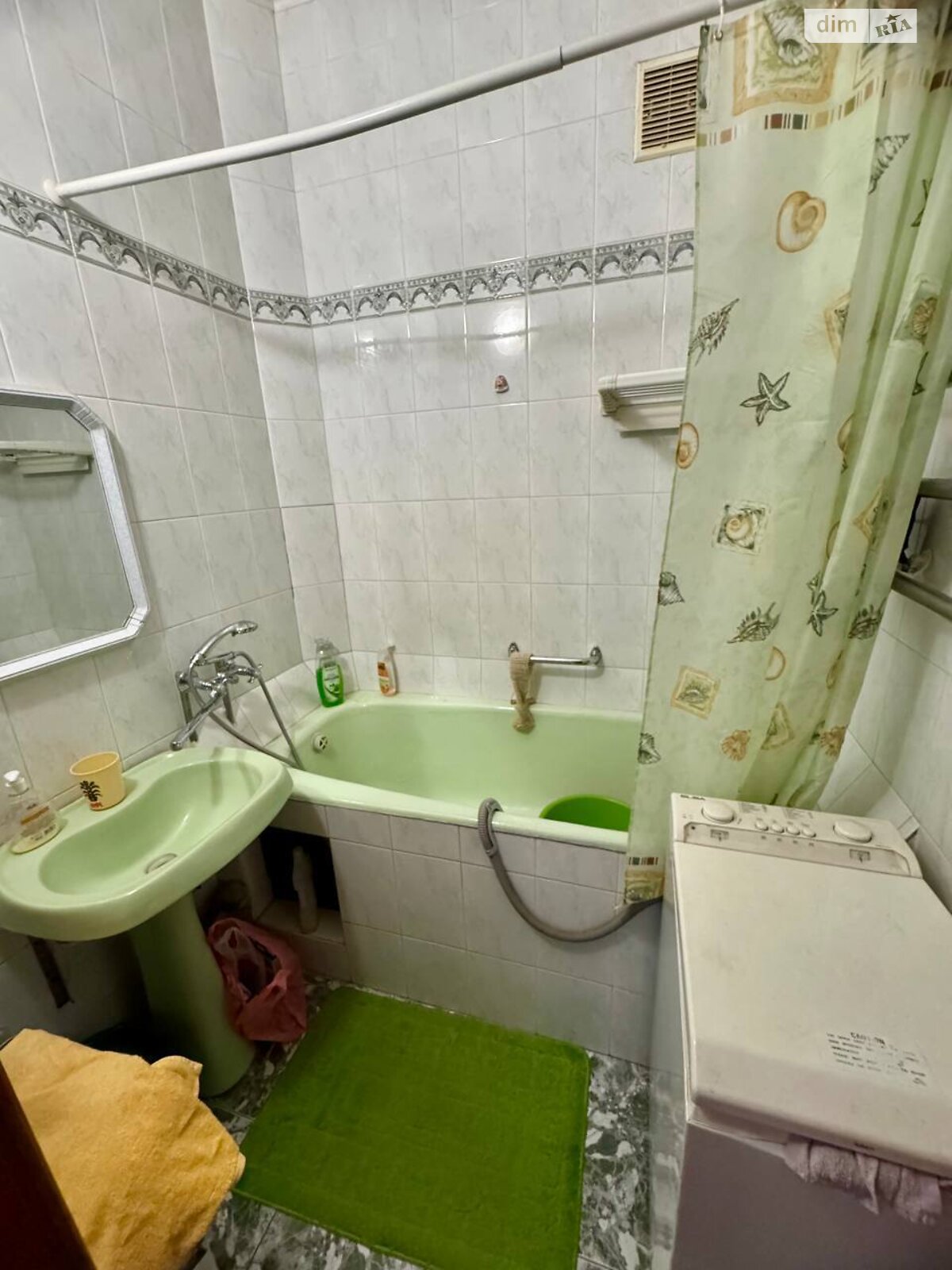 Продажа трехкомнатной квартиры в Днепре, на просп. Хмельницкого Богдана 109, район 12 квартал фото 1 Продажа трехкомнатной квартиры в Днепре, на просп. Хмельницкого Богдана 109, район 12 квартал фото 1