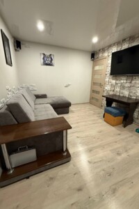 Продажа трехкомнатной квартиры в Днепре, на ул. Казакевича 5, район 12 квартал фото 2