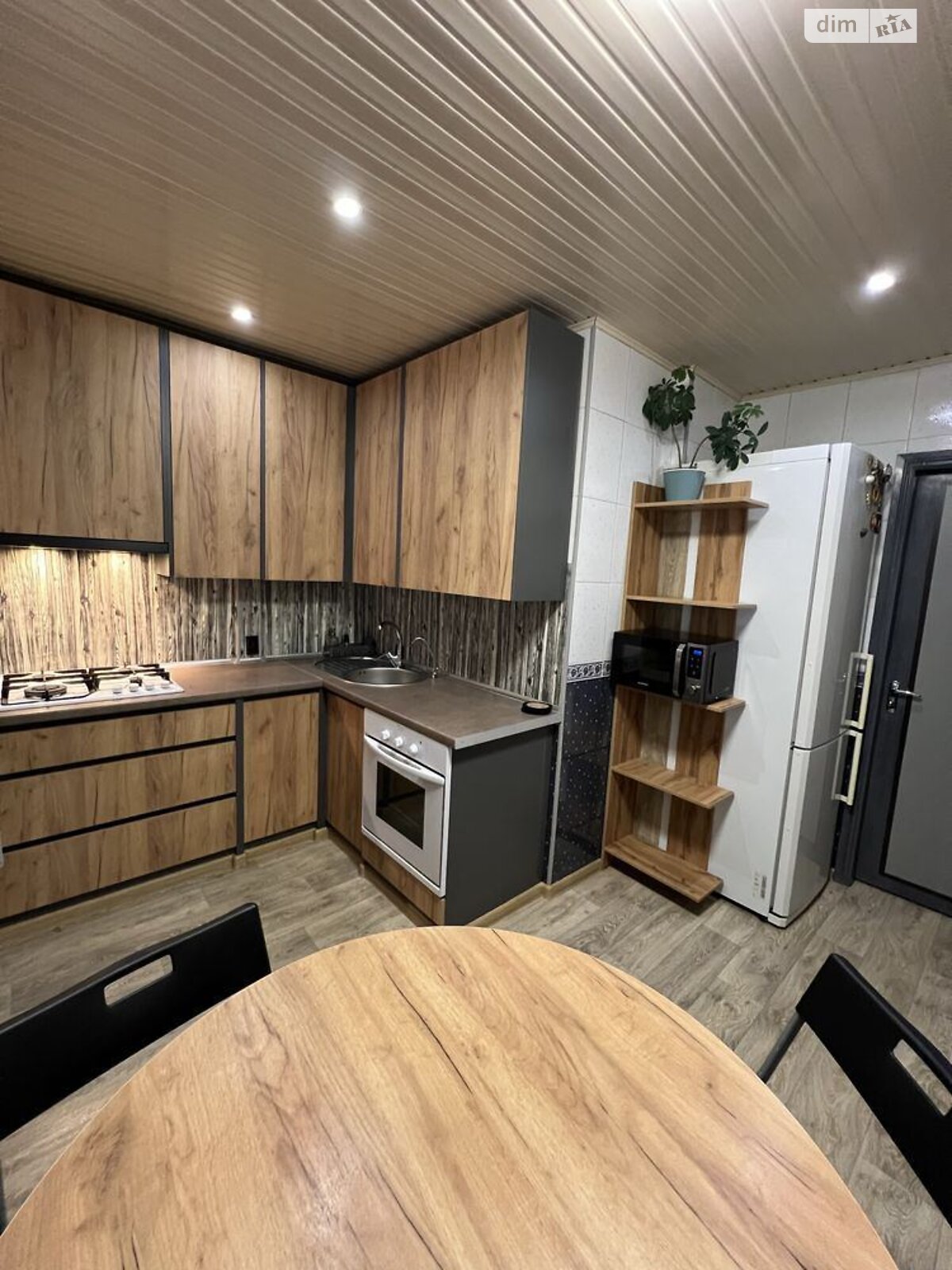 Продаж трикімнатної квартири в Дніпрі, на вул. Квартальна 12, кв. 252, район 12 квартал фото 1 Продаж трикімнатної квартири в Дніпрі, на вул. Квартальна 12, кв. 252, район 12 квартал фото 1