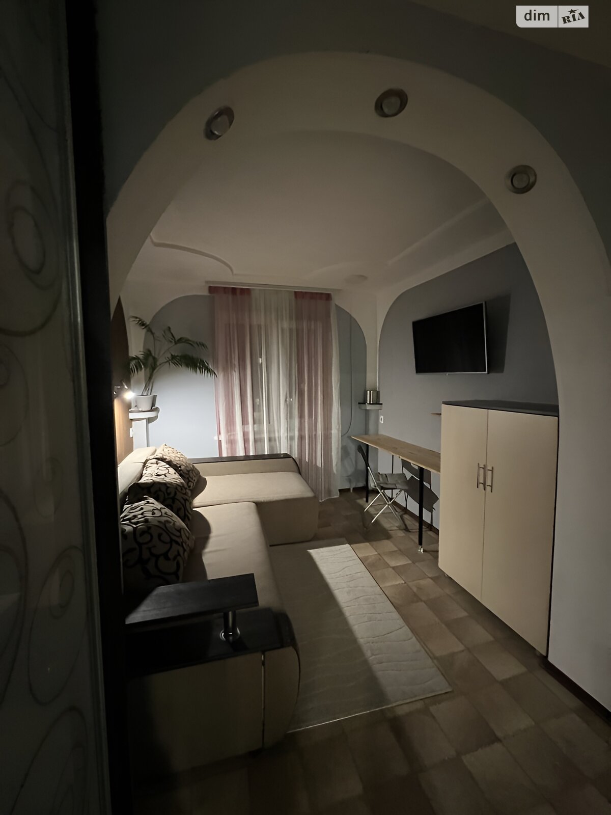 Продаж трикімнатної квартири в Дніпрі, на вул. Квартальна 12, район 12 квартал фото 1 Продаж трикімнатної квартири в Дніпрі, на вул. Квартальна 12, район 12 квартал фото 1