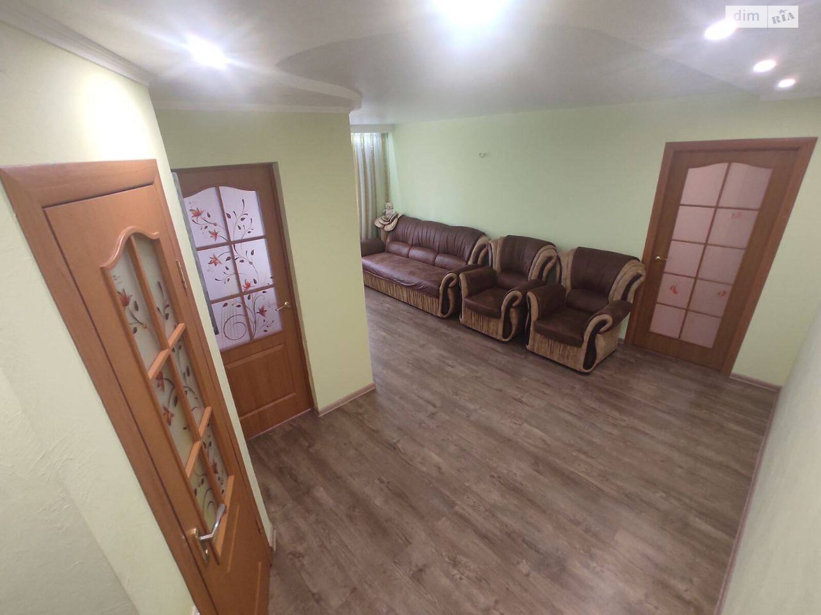 Продаж двокімнатної квартири в Дніпрі, на вул. Квартальна 6, район 12 квартал фото 1 Продаж двокімнатної квартири в Дніпрі, на вул. Квартальна 6, район 12 квартал фото 1