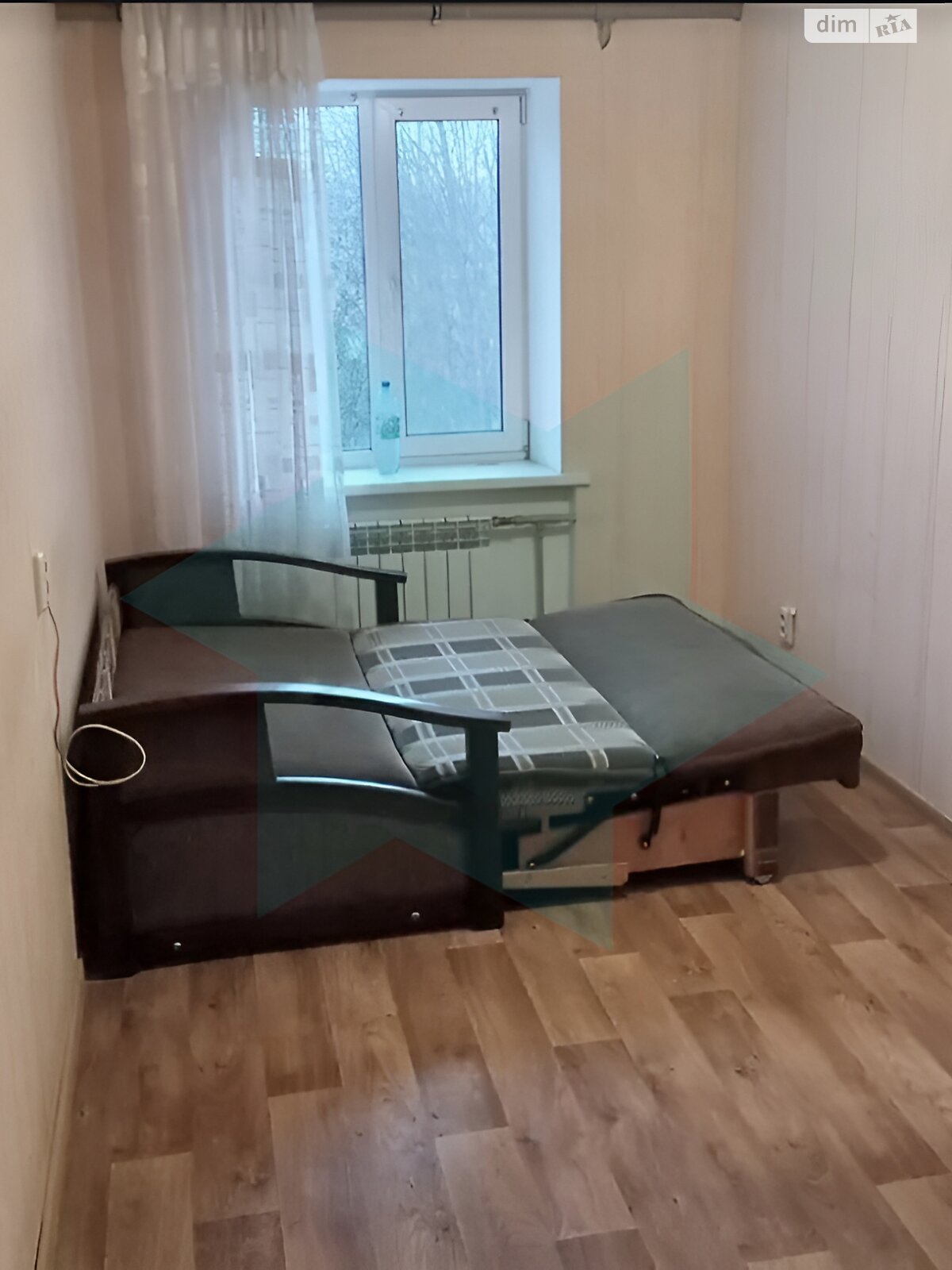 Продажа трехкомнатной квартиры в Днепре, на ул. Квартальная 27, район 12 квартал фото 1 Продажа трехкомнатной квартиры в Днепре, на ул. Квартальная 27, район 12 квартал фото 1