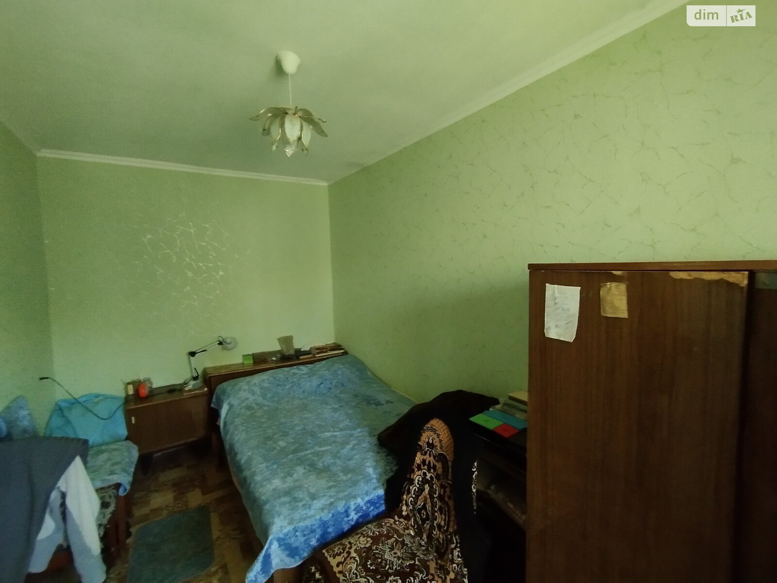 Продажа трехкомнатной квартиры в Днепре, на ул. Квартальная 31, район 12 квартал фото 1 Продажа трехкомнатной квартиры в Днепре, на ул. Квартальная 31, район 12 квартал фото 1