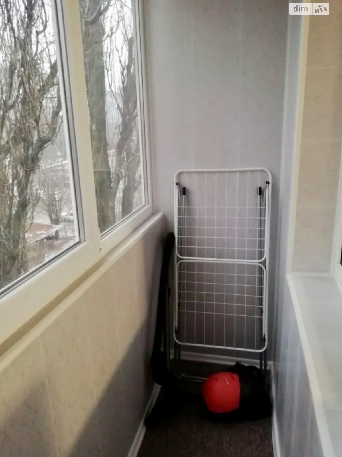 Продажа двухкомнатной квартиры в Днепре, на ул. Квартальная 22, район 12 квартал фото 1 Продажа двухкомнатной квартиры в Днепре, на ул. Квартальная 22, район 12 квартал фото 1