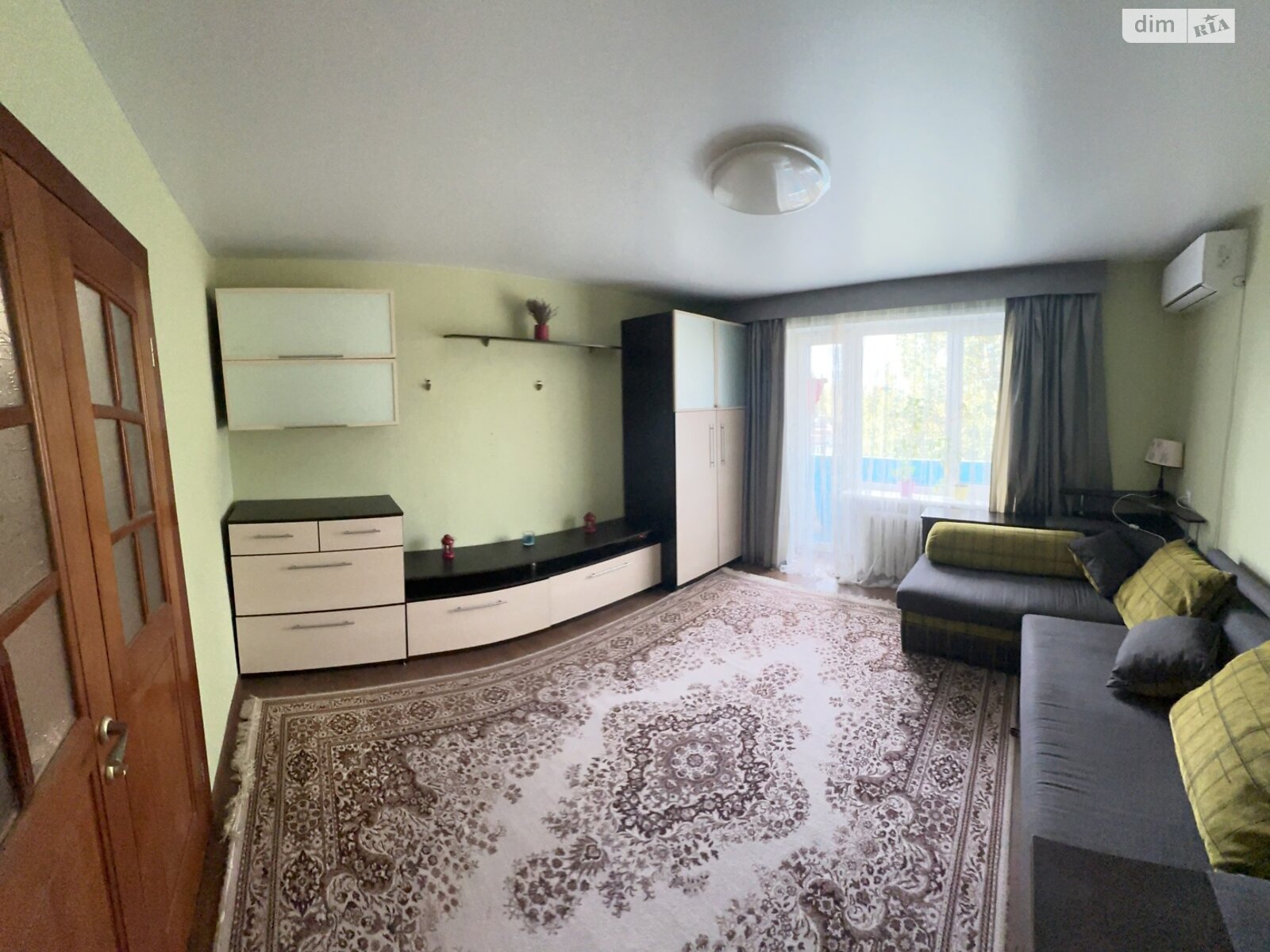 Продажа трехкомнатной квартиры в Днепре, на ул. Квартальная 23, район 12 квартал фото 1