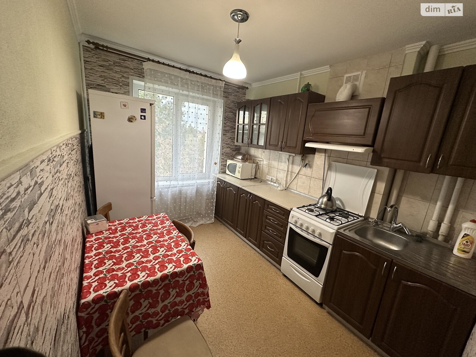 Продажа трехкомнатной квартиры в Днепре, на ул. Квартальная 23, район 12 квартал фото 1