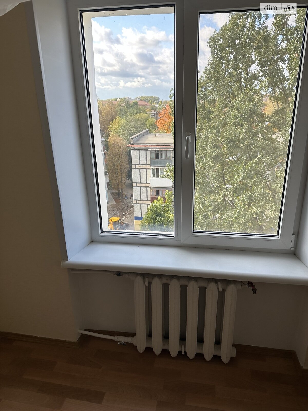 Продажа трехкомнатной квартиры в Днепре, на ул. Квартальная 23, район 12 квартал фото 1