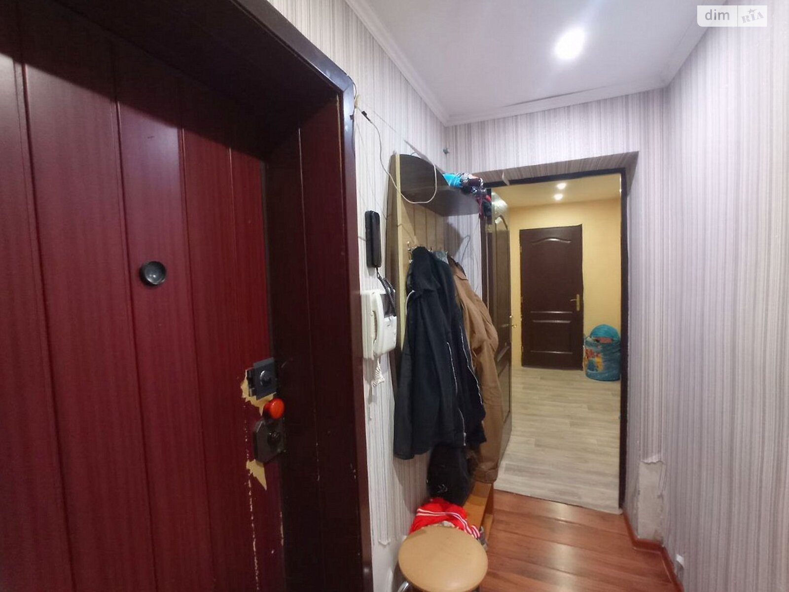 Продаж п`ятикімнатної квартири в Дніпрі, на вул. Солідарна 2, кв. 48, район 12 квартал фото 1 Продаж п`ятикімнатної квартири в Дніпрі, на вул. Солідарна 2, кв. 48, район 12 квартал фото 1