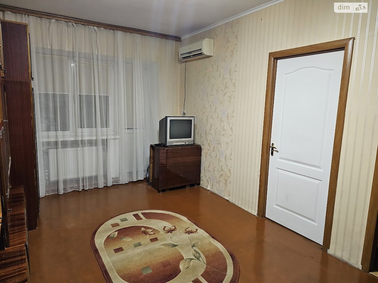 Продаж трикімнатної квартири в Дніпрі, на вул. Лісопильна 4А, район Амур фото 1 Продаж трикімнатної квартири в Дніпрі, на вул. Лісопильна 4А, район Амур фото 1
