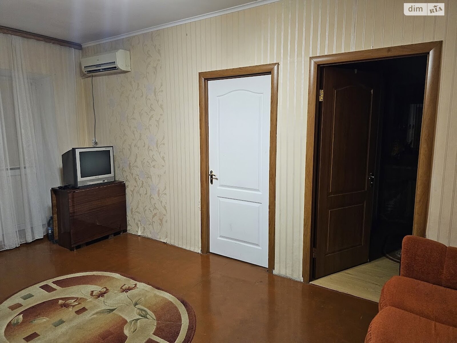 Продаж трикімнатної квартири в Дніпрі, на вул. Лісопильна 4А, район Амур фото 1 Продаж трикімнатної квартири в Дніпрі, на вул. Лісопильна 4А, район Амур фото 1