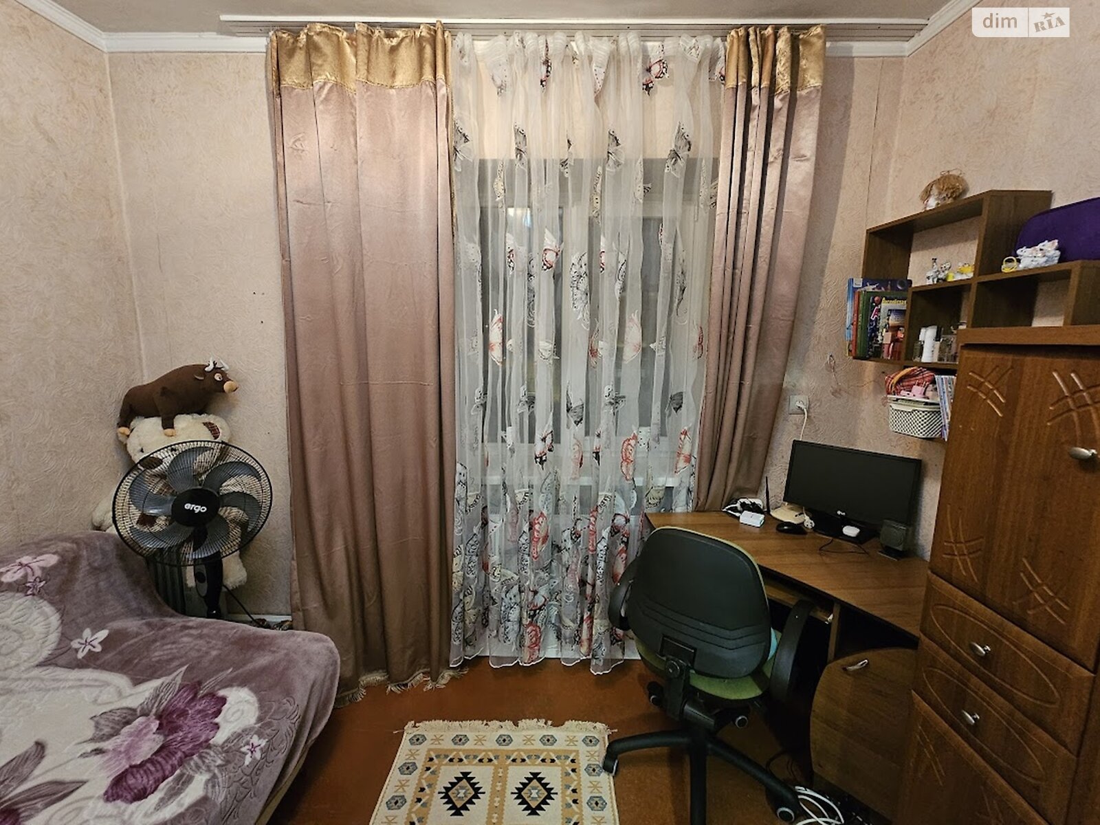 Продаж трикімнатної квартири в Дніпрі, на вул. Лісопильна 4А, район Амур фото 1 Продаж трикімнатної квартири в Дніпрі, на вул. Лісопильна 4А, район Амур фото 1