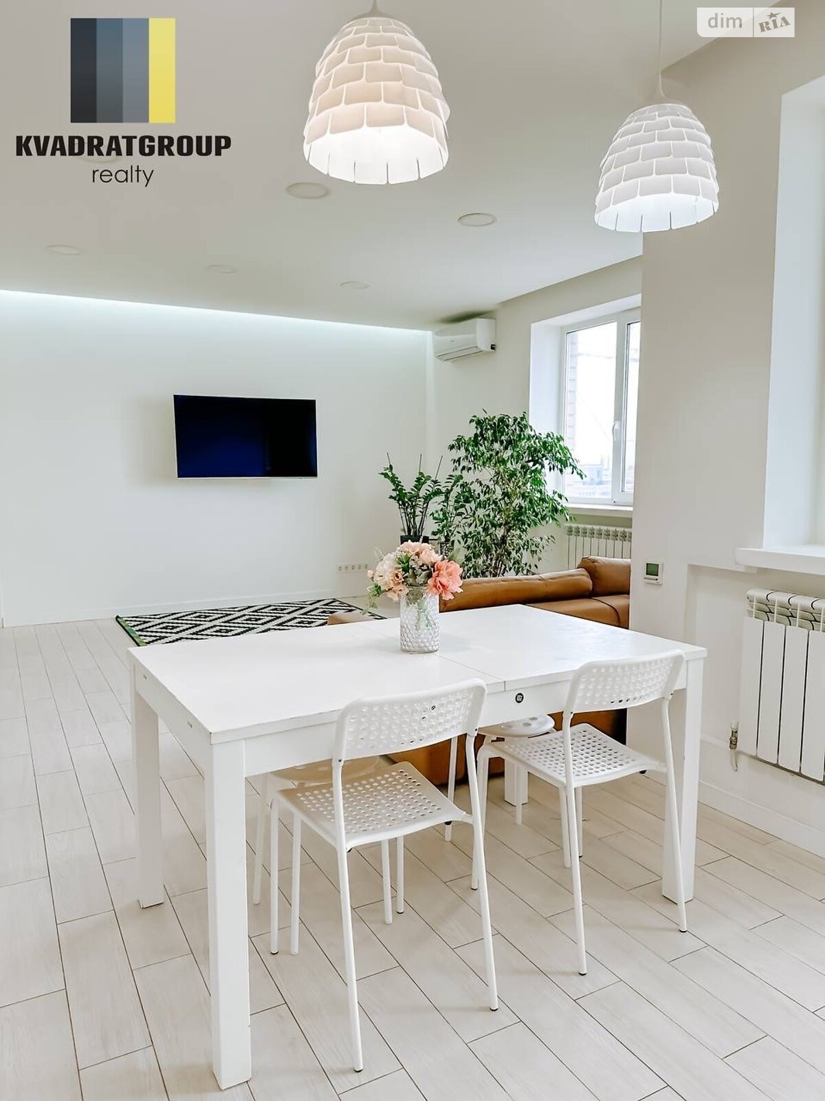 Продажа трехкомнатной квартиры в Днепре, на ул. Артековская 12, район Амур-Нижнеднепровский фото 1 Продажа трехкомнатной квартиры в Днепре, на ул. Артековская 12, район Амур-Нижнеднепровский фото 1