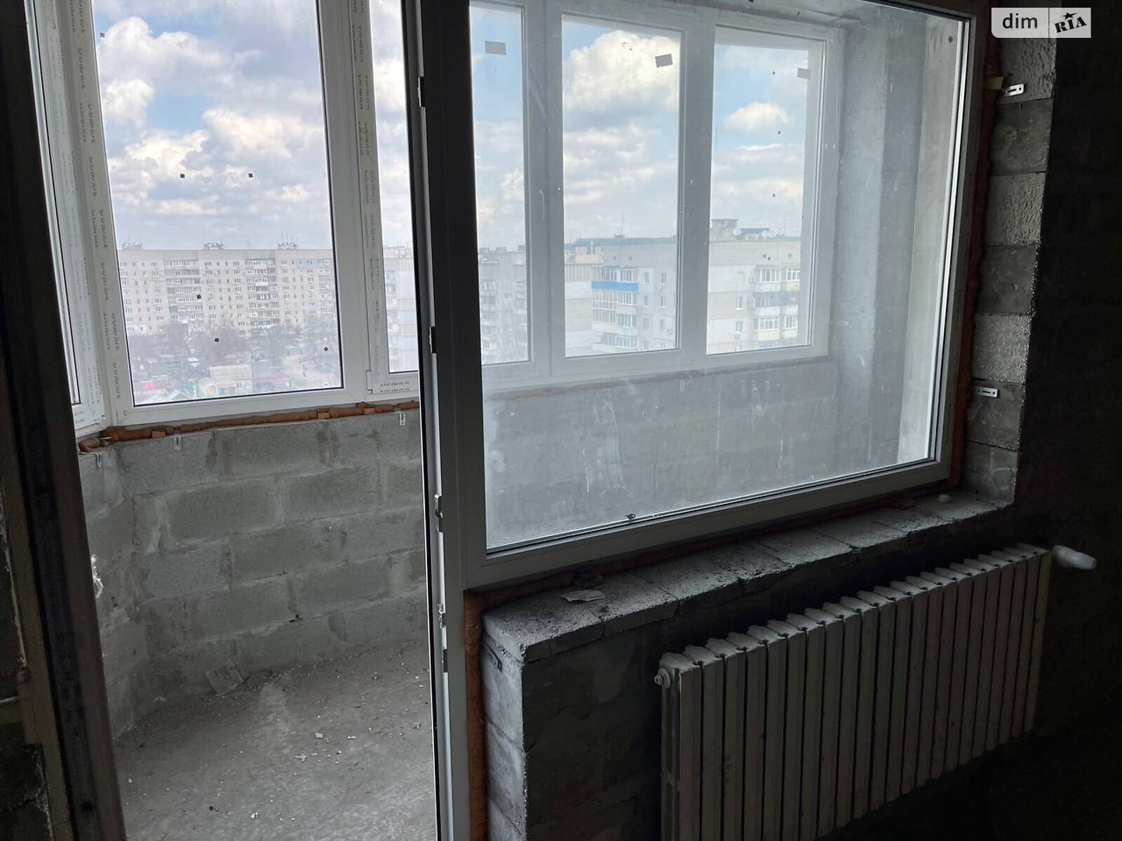 Продажа трехкомнатной квартиры в Днепре, на ул. Дарницкая 19, район Амур-Нижнеднепровский фото 1 Продажа трехкомнатной квартиры в Днепре, на ул. Дарницкая 19, район Амур-Нижнеднепровский фото 1