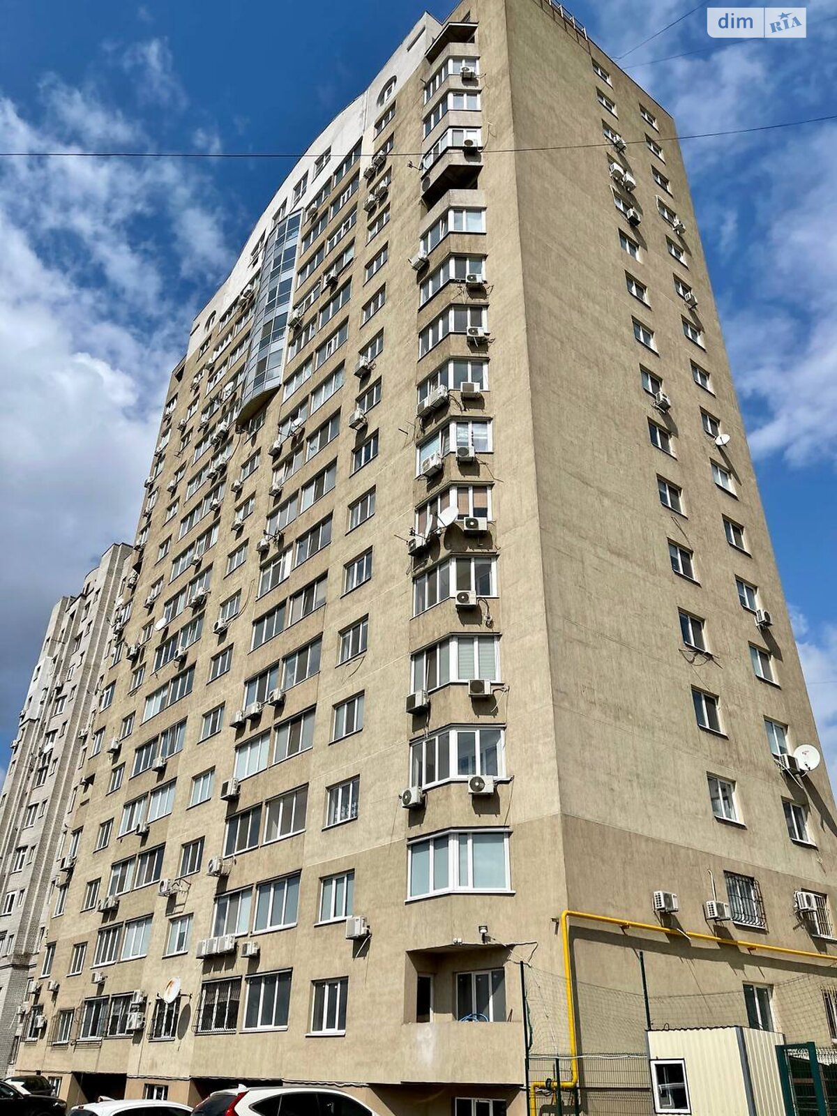 Продажа трехкомнатной квартиры в Днепре, на ул. Дарницкая 19, район Амур-Нижнеднепровский фото 1 Продажа трехкомнатной квартиры в Днепре, на ул. Дарницкая 19, район Амур-Нижнеднепровский фото 1